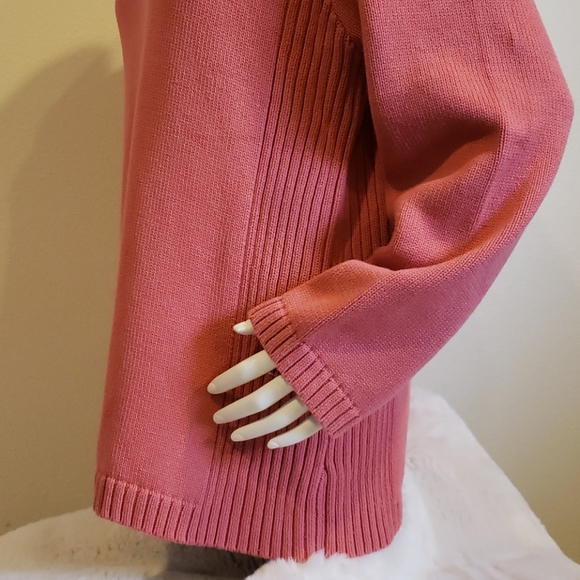 Cabela's V-Neck Sweater - Picture 3 of 5